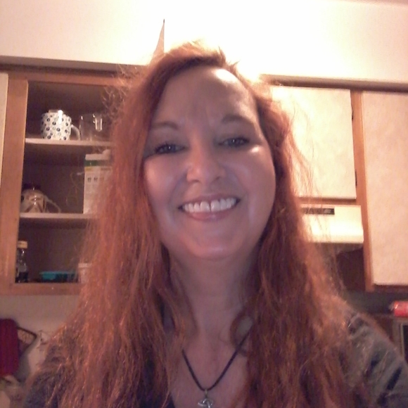 paula_saunders
